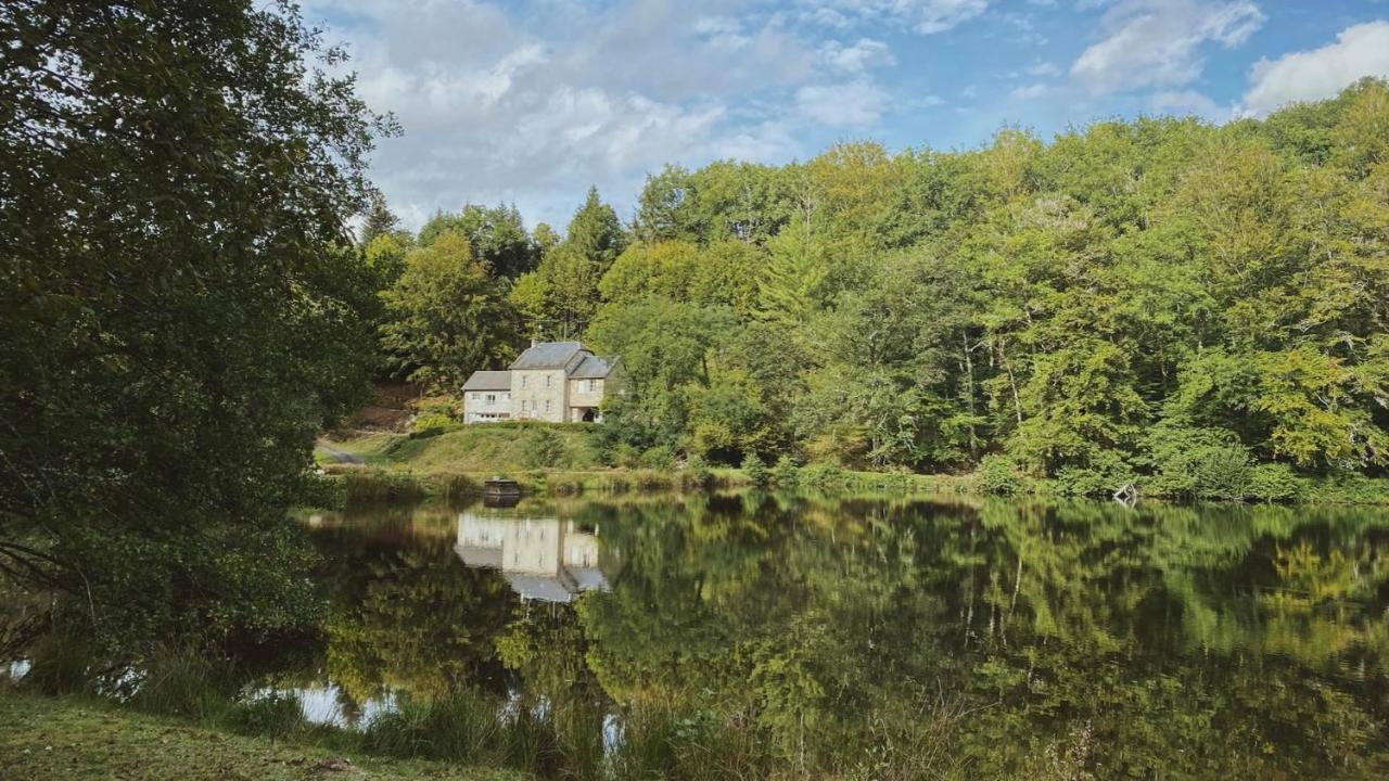 Appartement Aux Sources De La Chabanne Saint-Hilaire-les-Courbes Εξωτερικό φωτογραφία